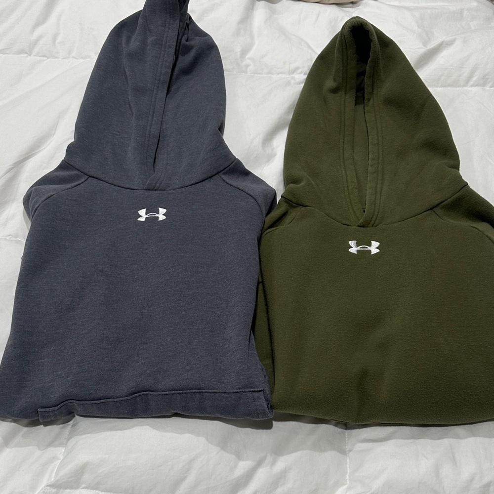 YOUTH Boys Under Armour Hoodies in Gray and Olive Green